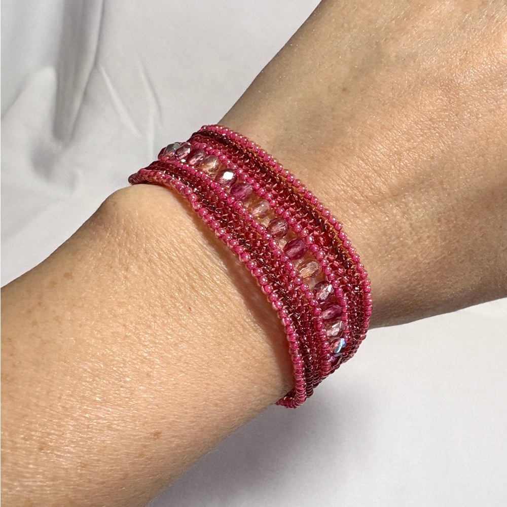 Elegant Pink Hand Beaded Bracelet